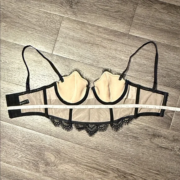 Dynamite Black Lace Bra Top - Picture 6 of 6